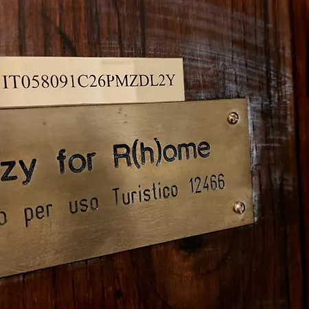 C R A Zy For Rhome Daire *
