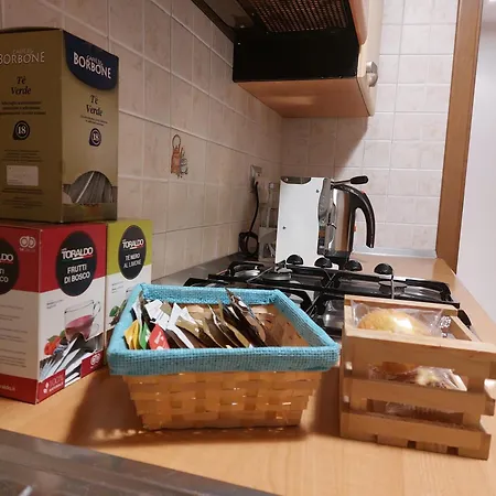 C R A Zy For Rhome شقة روما